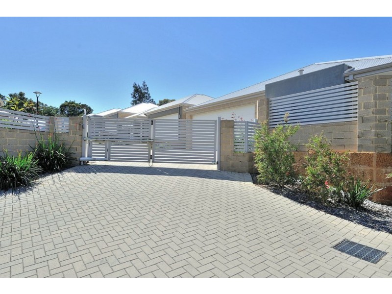 6/23 Coongan Avenue, Greenmount WA 6056