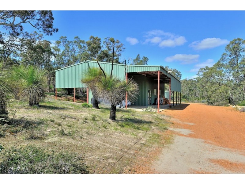 669 Reen Road, Gidgegannup WA 6083