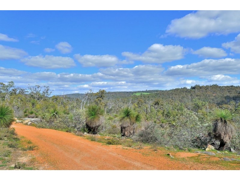669 Reen Road, Gidgegannup WA 6083
