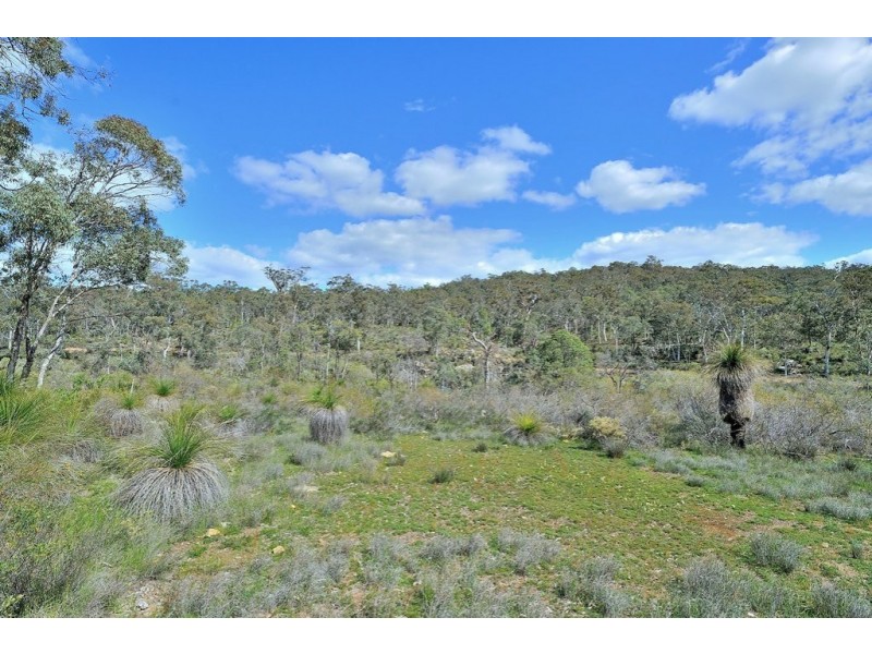 669 Reen Road, Gidgegannup WA 6083