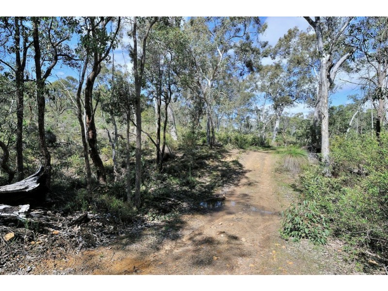 669 Reen Road, Gidgegannup WA 6083