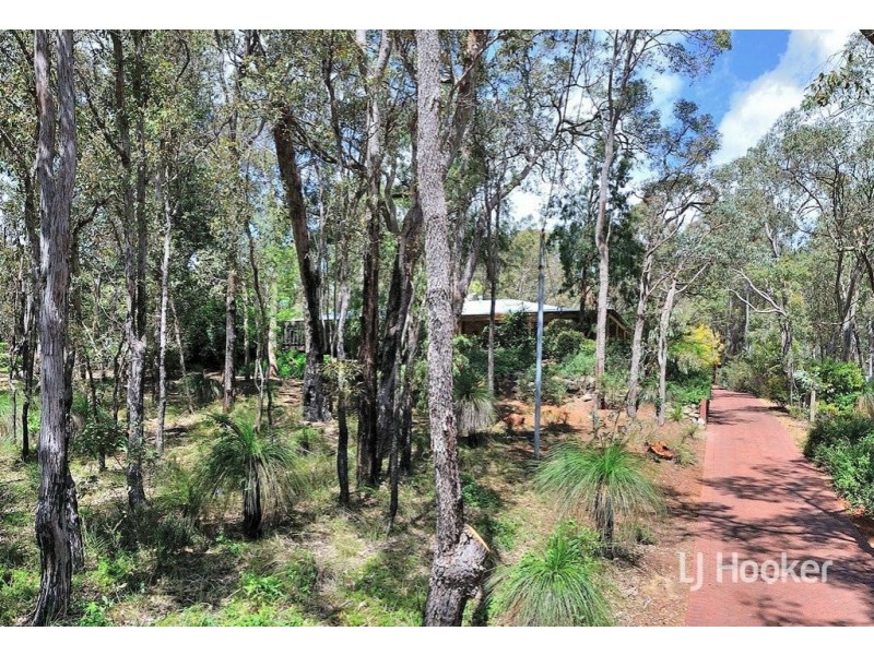 170 Elizabeth Avenue, Mundaring WA 6073