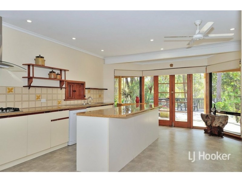 170 Elizabeth Avenue, Mundaring WA 6073