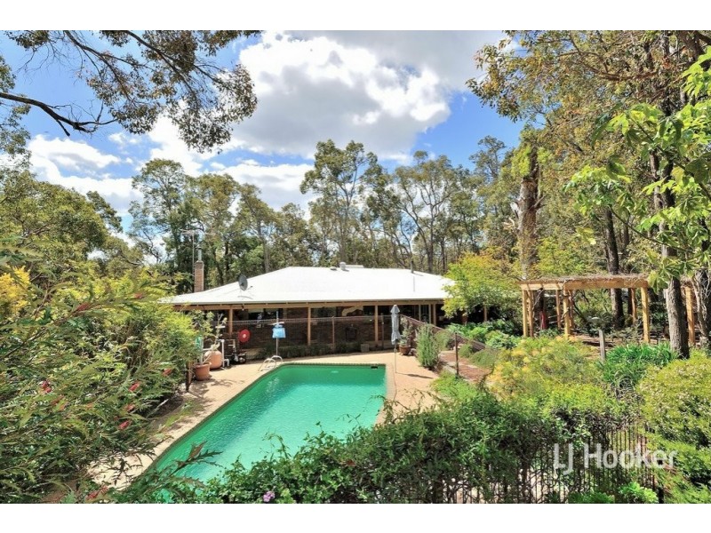 170 Elizabeth Avenue, Mundaring WA 6073