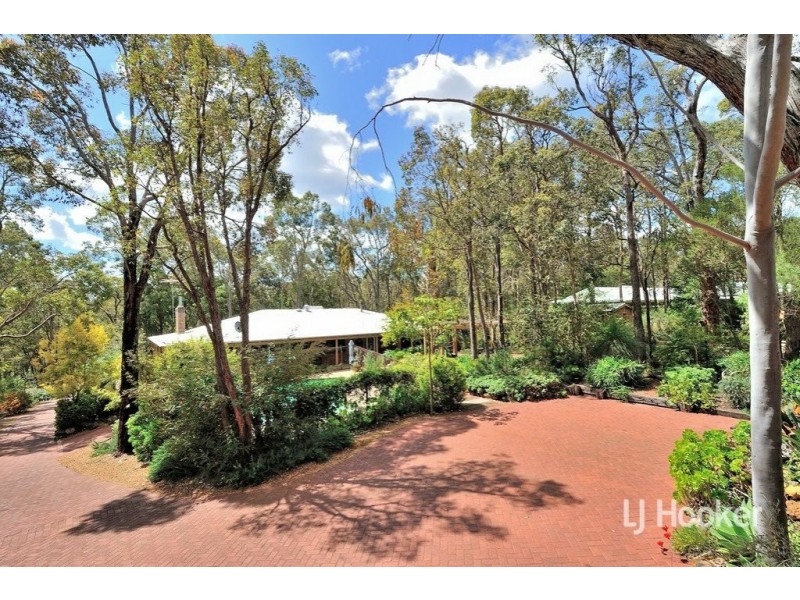 170 Elizabeth Avenue, Mundaring WA 6073
