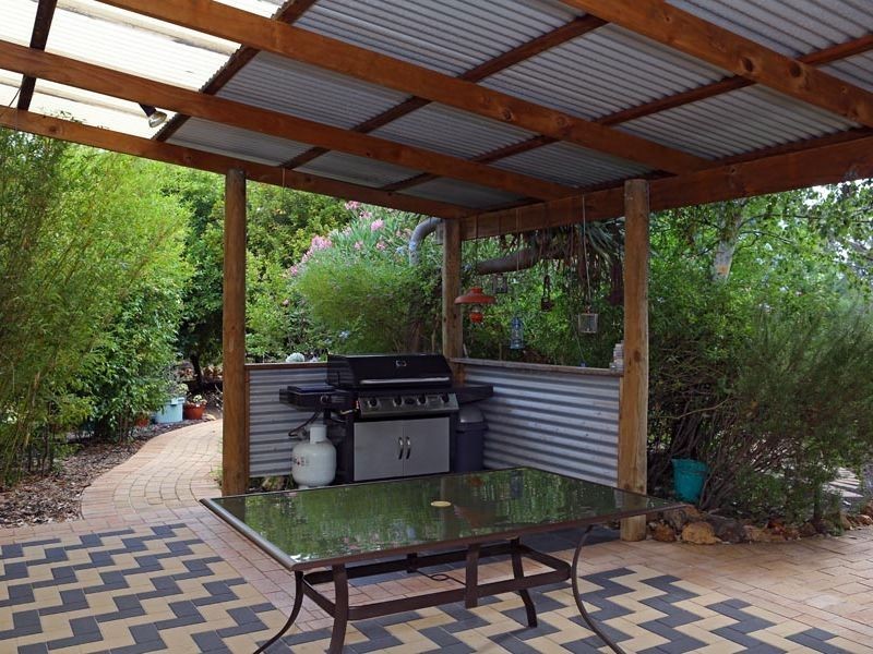 4505 Stoneville Road, Stoneville WA 6081