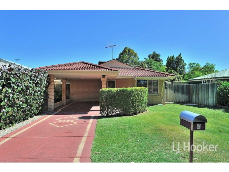 6 Bombay Entrance, Stratton WA 6056