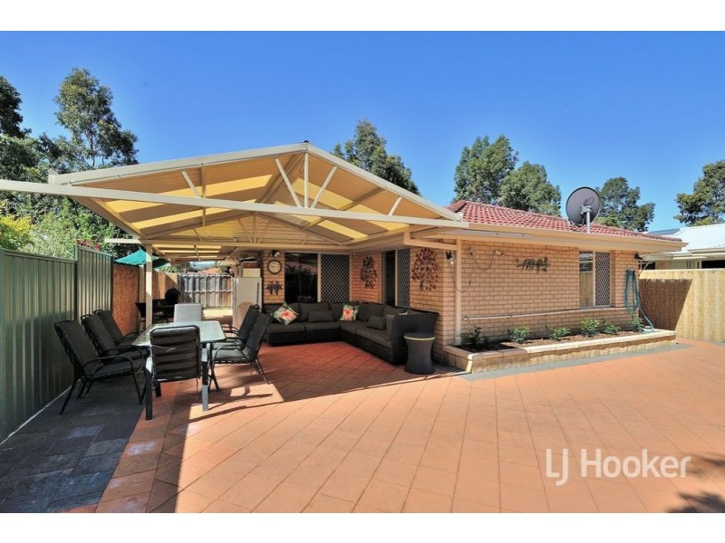 6 Bombay Entrance, Stratton WA 6056