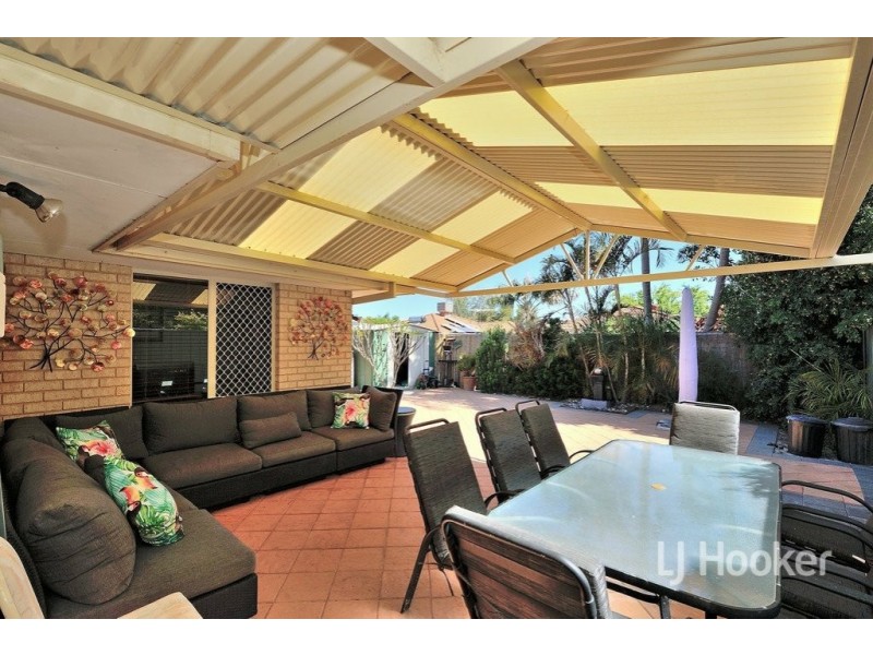 6 Bombay Entrance, Stratton WA 6056