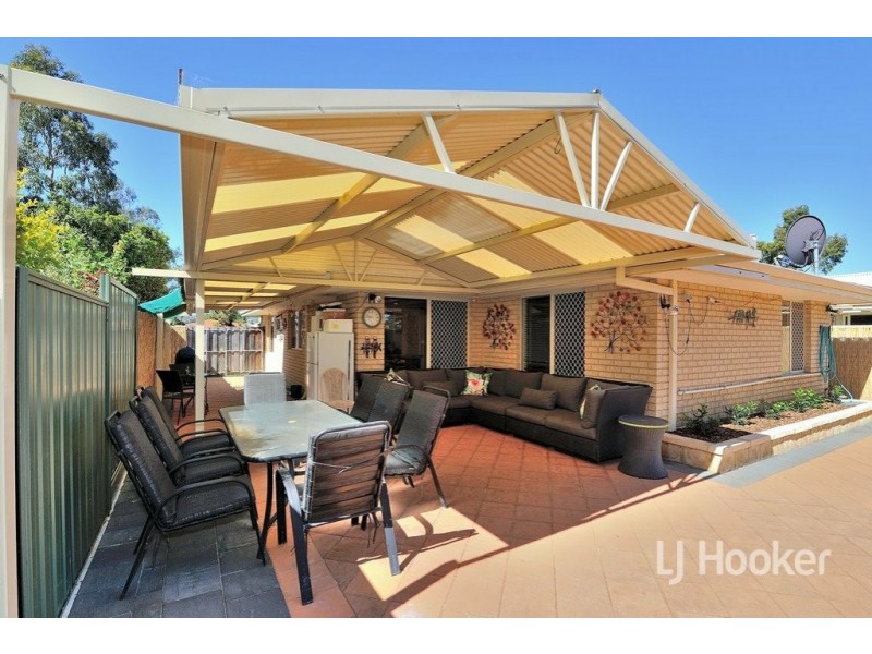 6 Bombay Entrance, Stratton WA 6056