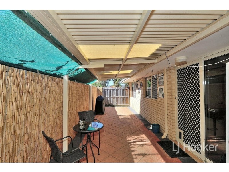 6 Bombay Entrance, Stratton WA 6056