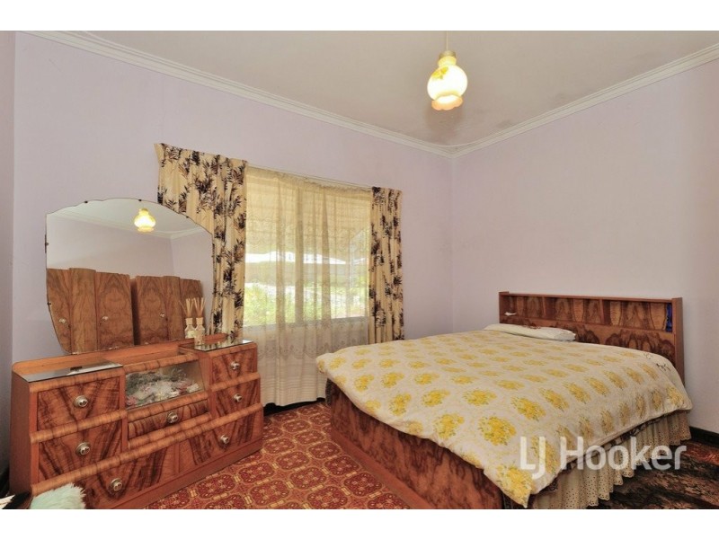 22 Mary Street, Hazelmere WA 6055