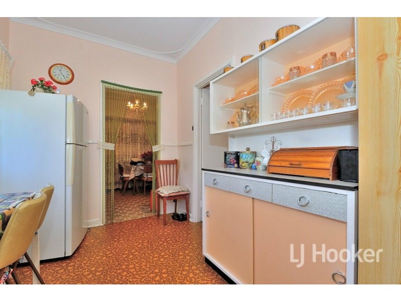 22 Mary Street, Hazelmere WA 6055