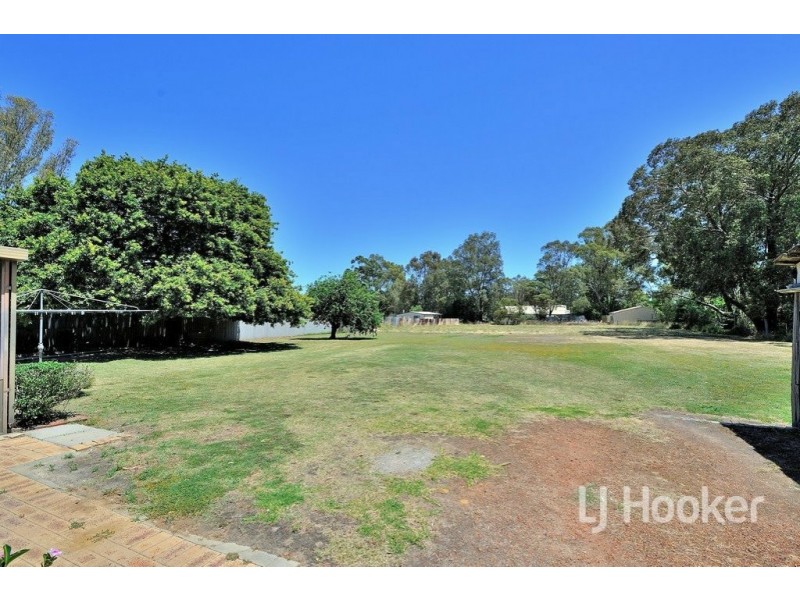 22 Mary Street, Hazelmere WA 6055