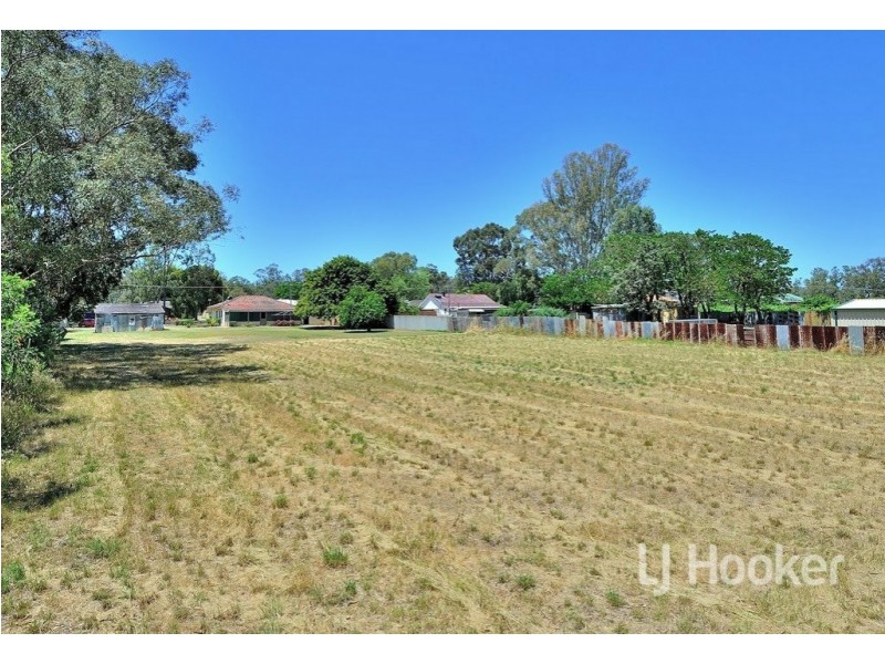 22 Mary Street, Hazelmere WA 6055