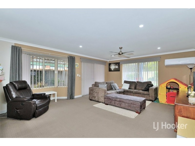 21 White Gum Drive, Jane Brook WA 6056