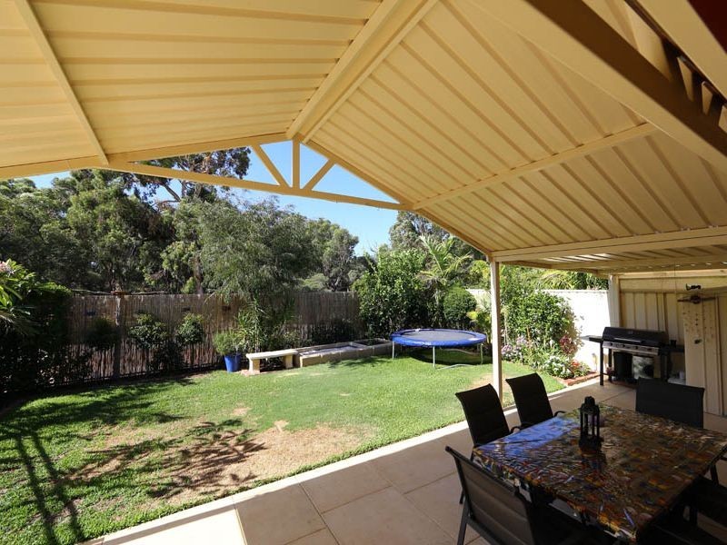 64 Silver Princess Way, Jane Brook WA 6056