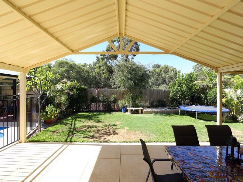 64 Silver Princess Way, Jane Brook WA 6056