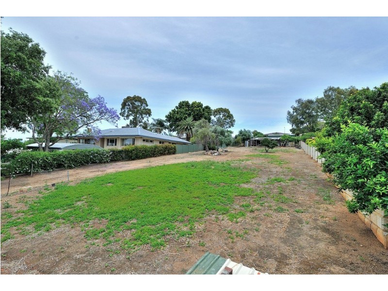 515 Horwood Road, Swan View WA 6056