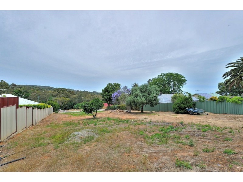 515 Horwood Road, Swan View WA 6056