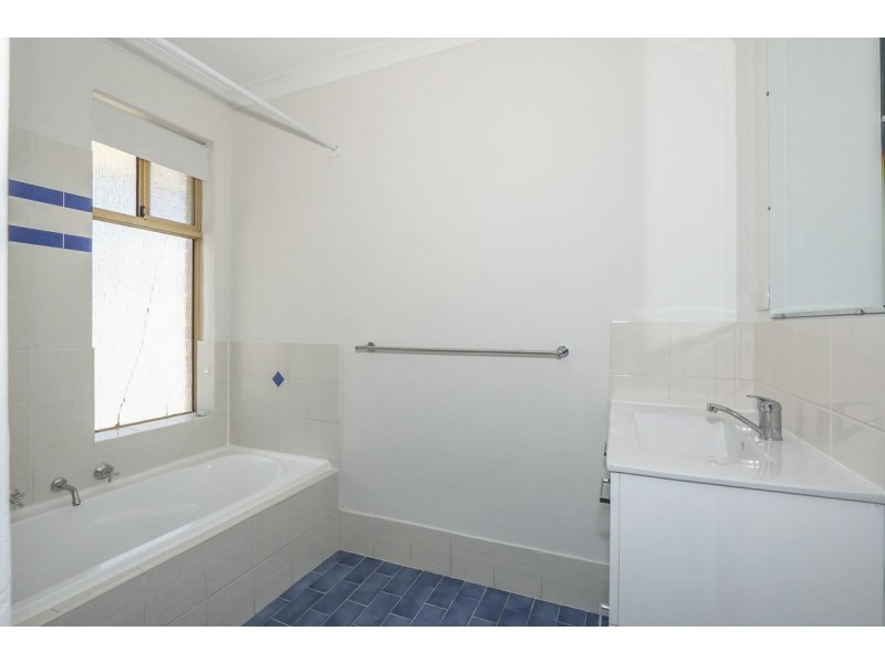 99 Ewart Street, Midland WA 6056