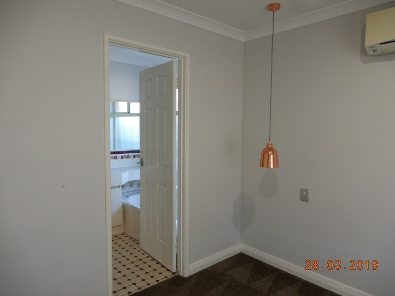 3 Karreen Way, South Guildford WA 6055