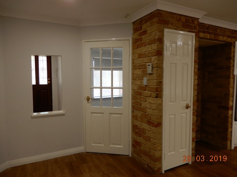 3 Karreen Way, South Guildford WA 6055