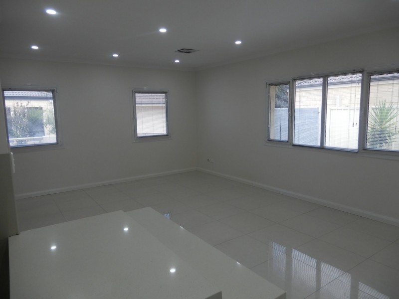 2/45 Ferguson Street, Middle Swan WA 6056