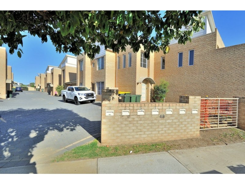 10/48 Great Northern Hwy, Midland WA 6056