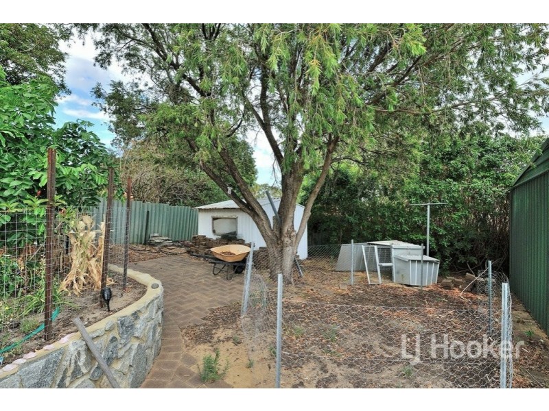 7 Gabo Road, Greenmount WA 6056