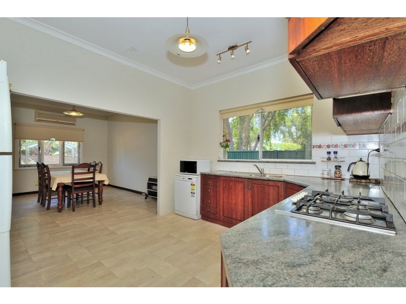72 Great Northern Hwy, Middle Swan WA 6056