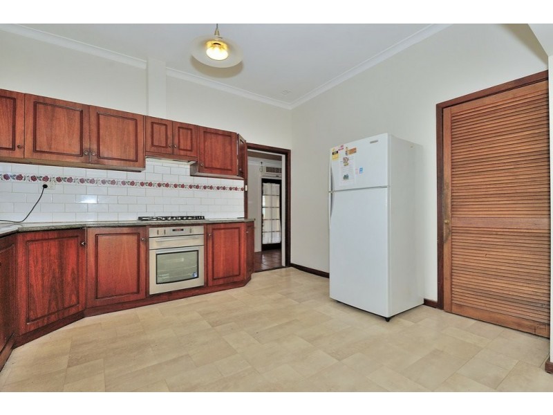 72 Great Northern Hwy, Middle Swan WA 6056