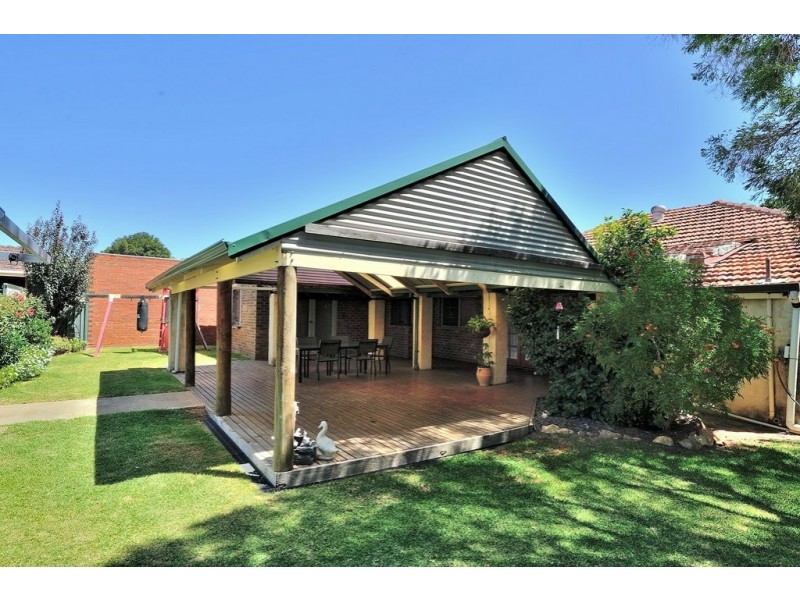 72 Great Northern Hwy, Middle Swan WA 6056