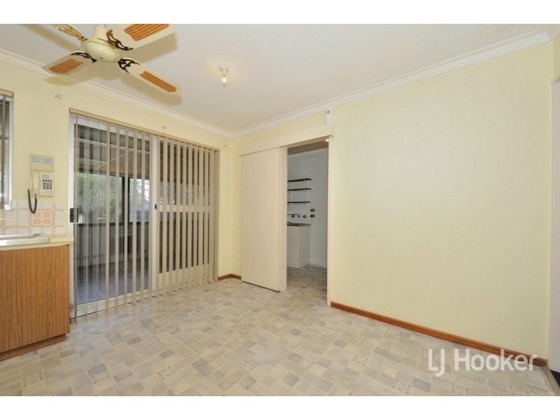 55 Blackadder Road, Swan View WA 6056