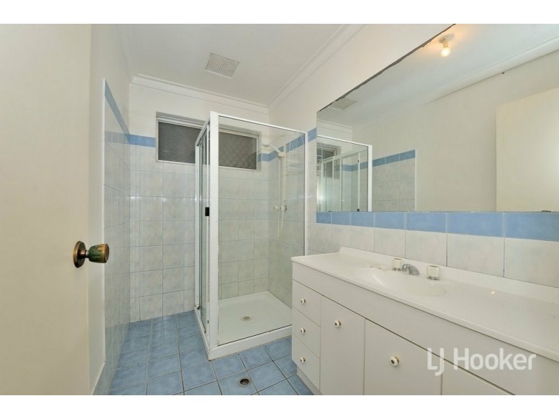 55 Blackadder Road, Swan View WA 6056