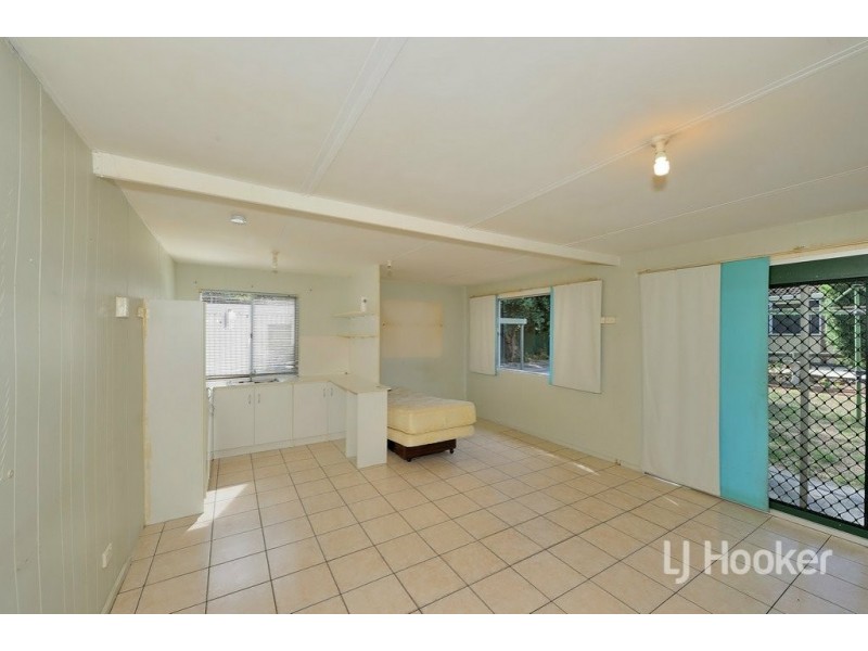 55 Blackadder Road, Swan View WA 6056