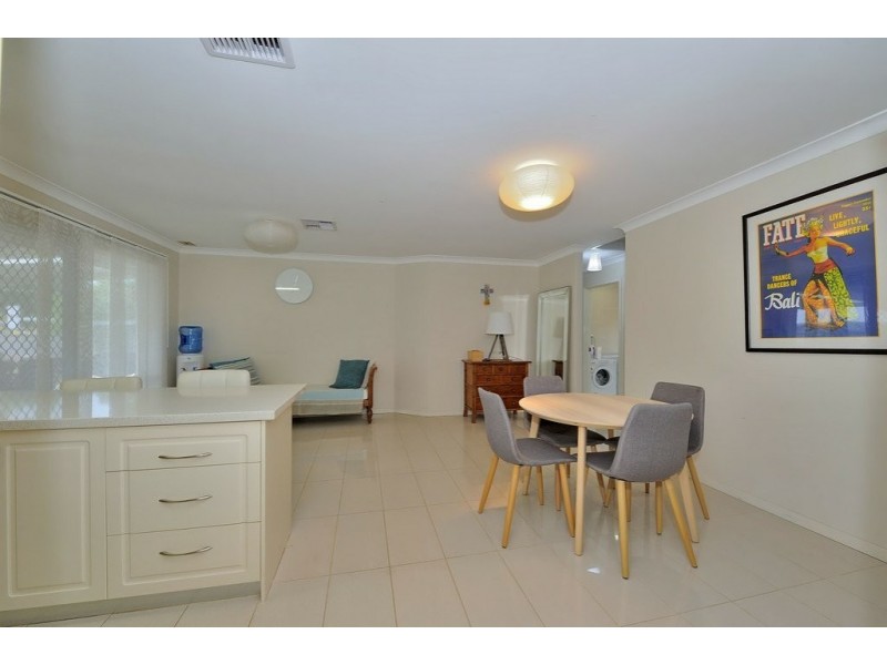 38 Elsfield Way, Bassendean WA 6054