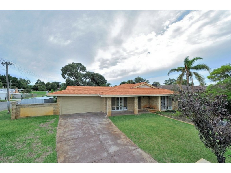 38 Elsfield Way, Bassendean WA 6054