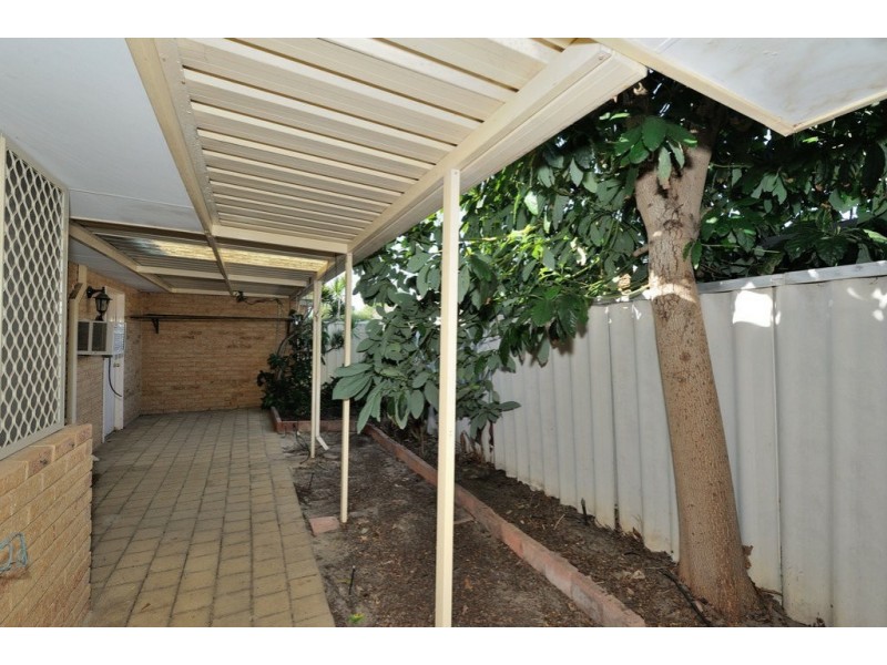 2/25 George Street, Midland WA 6056