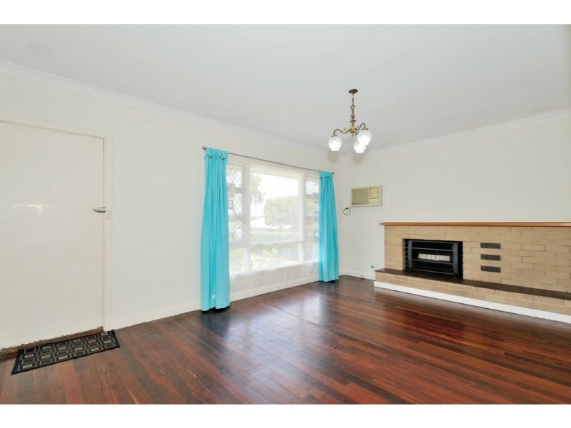 13 Avon Crescent, Viveash WA 6056