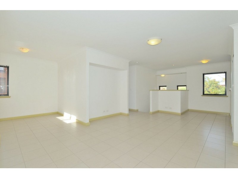 4/62 Sayer Street, Midland WA 6056