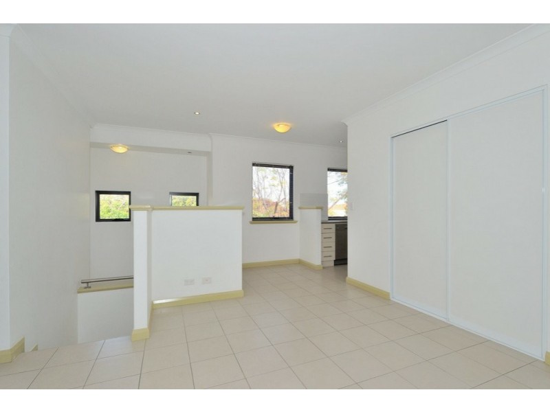 4/62 Sayer Street, Midland WA 6056