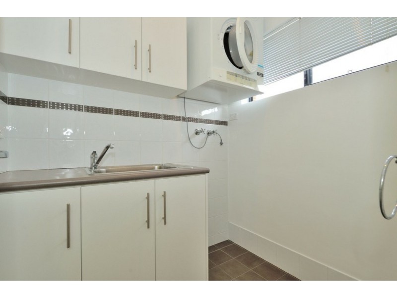 4/62 Sayer Street, Midland WA 6056