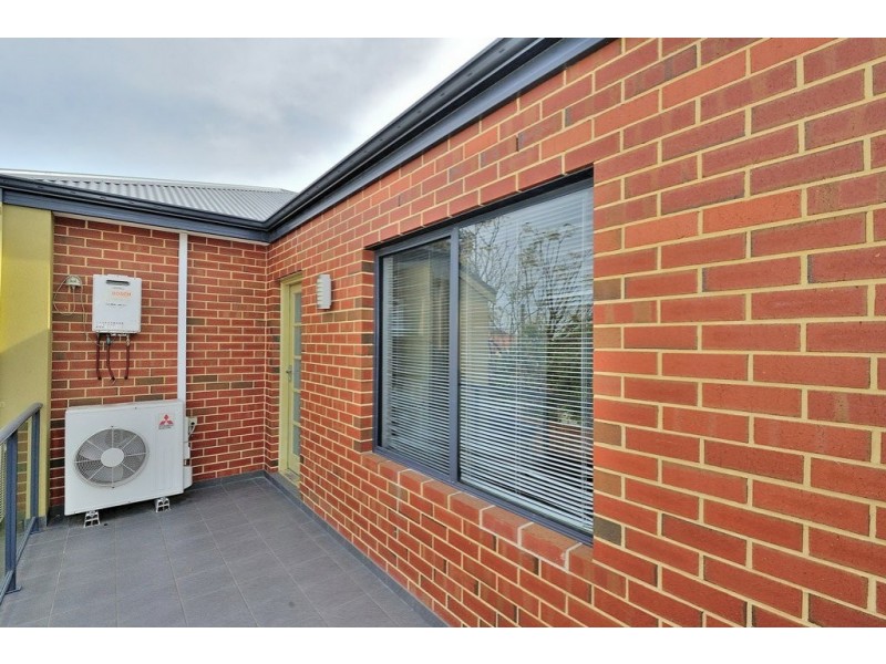 4/62 Sayer Street, Midland WA 6056