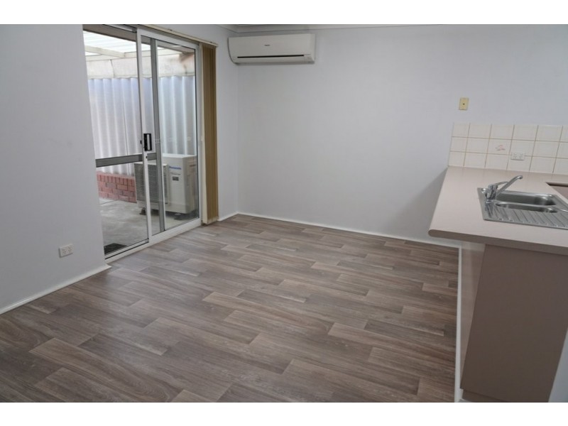 Unit 18/11 Elvire Street, Viveash WA 6056
