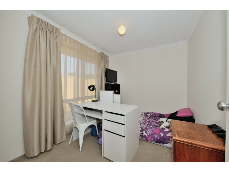 5 Carlisle Court, Middle Swan WA 6056