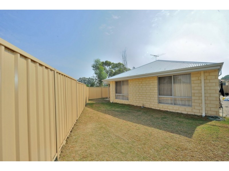 5 Carlisle Court, Middle Swan WA 6056
