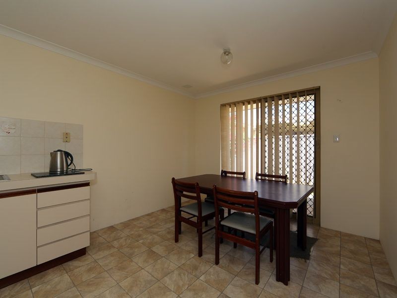 6/4 Muriel Street, Middle Swan WA 6056