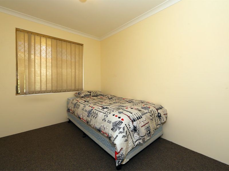 6/4 Muriel Street, Middle Swan WA 6056