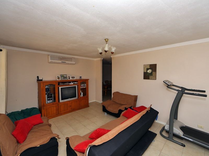 45 Horwood road, Swan View WA 6056